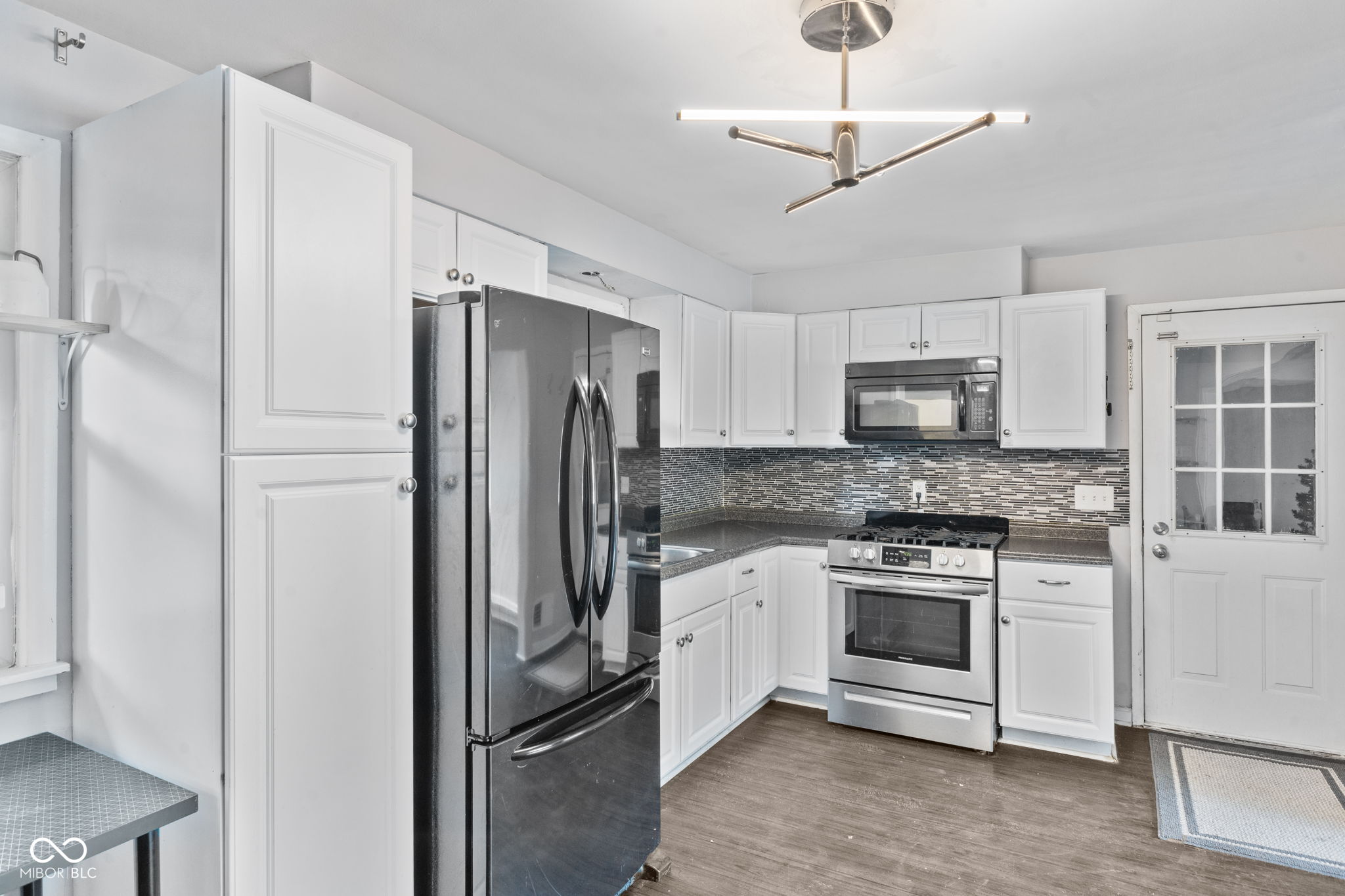 373 West County Line Road Greenwood, IN 46142 - Photo 10 of 25 Gallery Image 10
