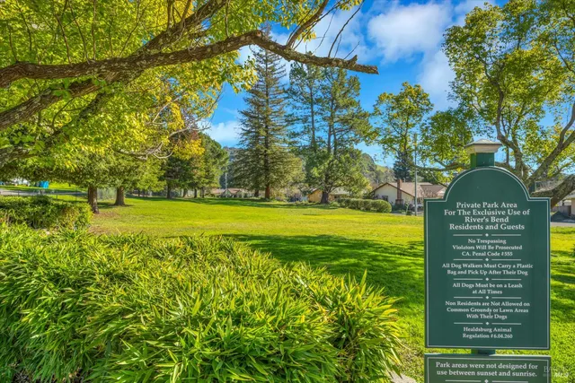 $645,000 | 220 Cedar Circle, Healdsburg, CA 95448