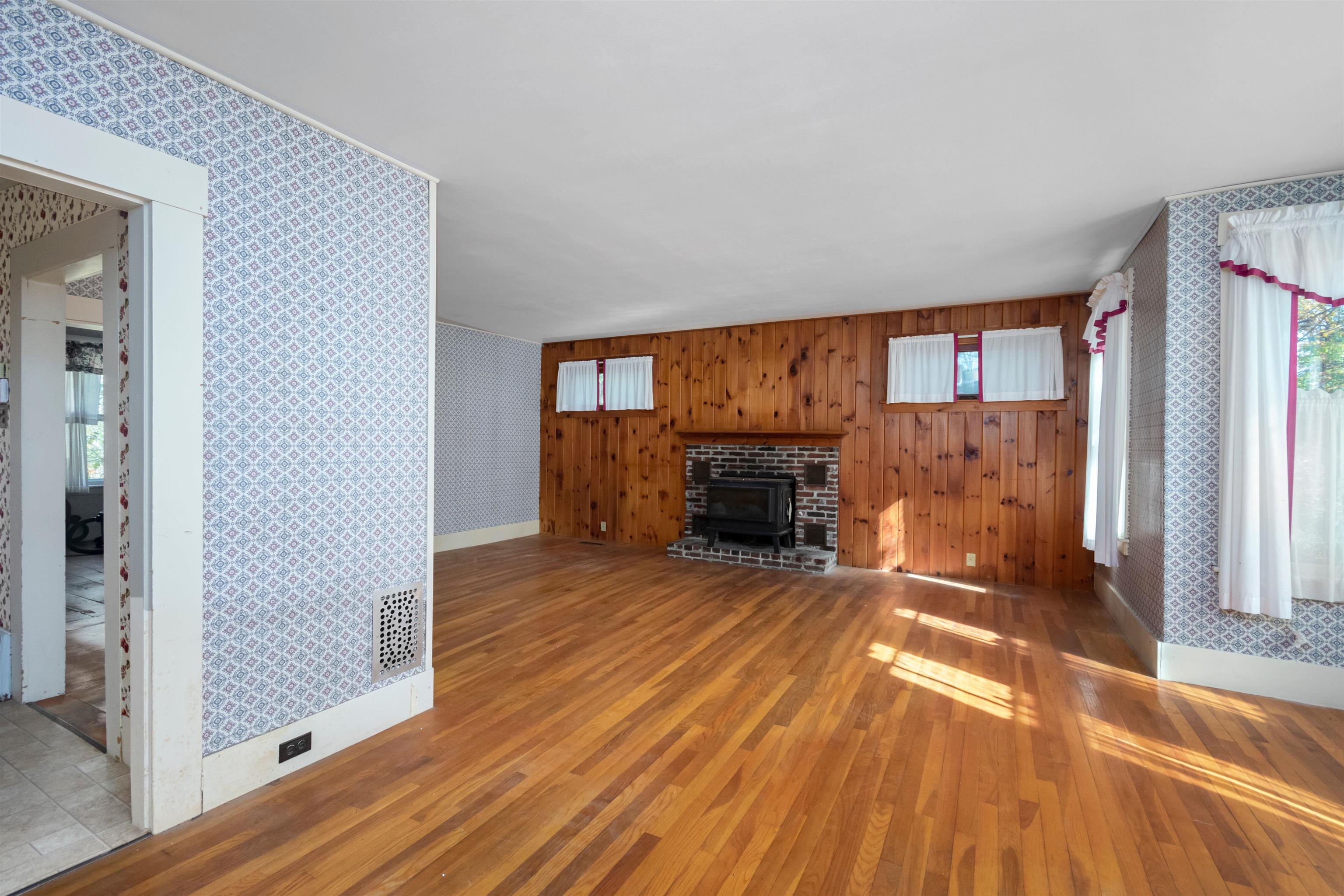 61 River Road New Boston, NH 03070 - Photo 11 of 30