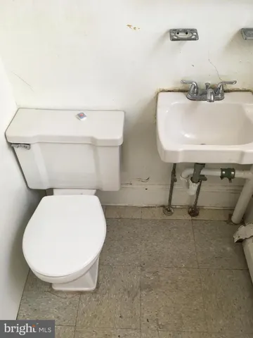 $1,500 | 1000 South Clinton Avenue, Trenton, NJ 08611