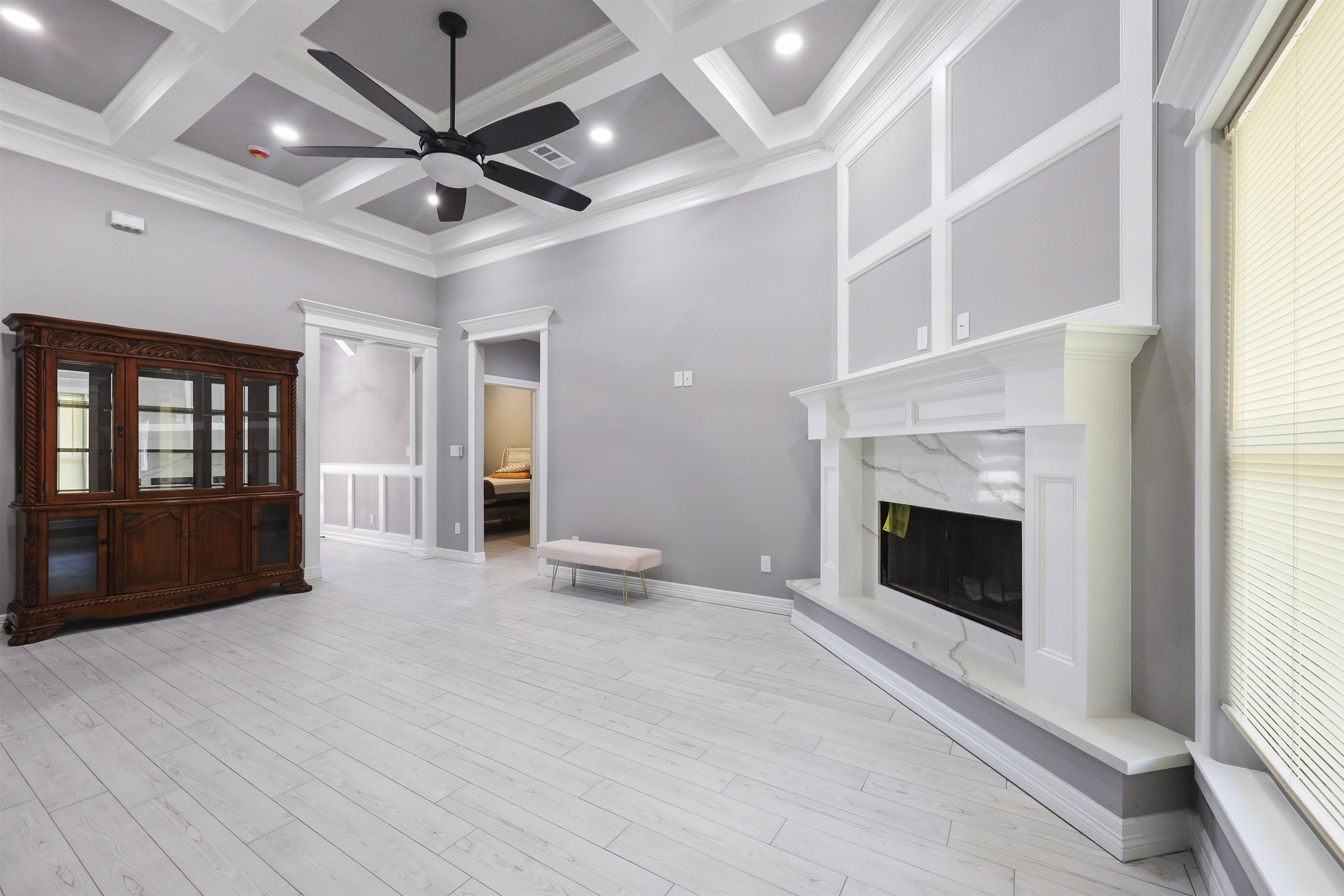 145 Moore Road Beaumont, TX 77713 - Photo 8 of 33