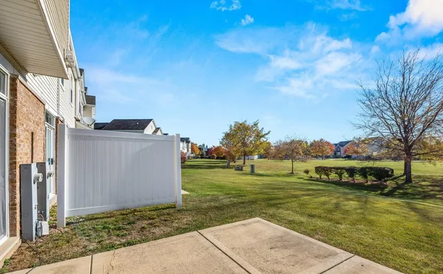 $2,650 | 1116 Heron Circle, Joliet, IL 60431