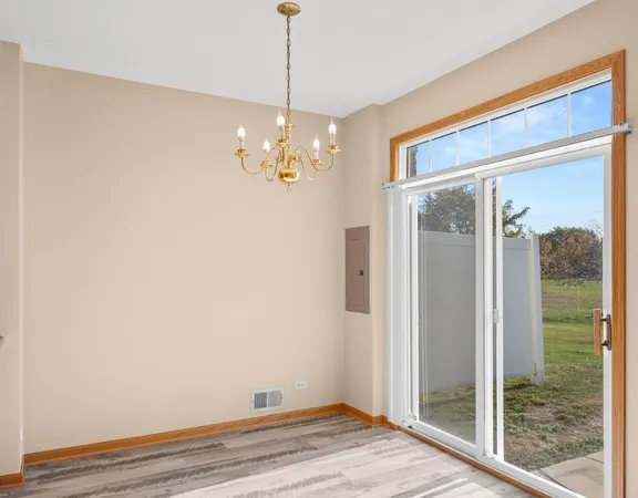 $2,550 | 1116 Heron Circle, Joliet, IL 60431