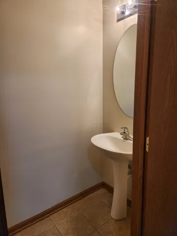 $2,650 | 1116 Heron Circle, Joliet, IL 60431