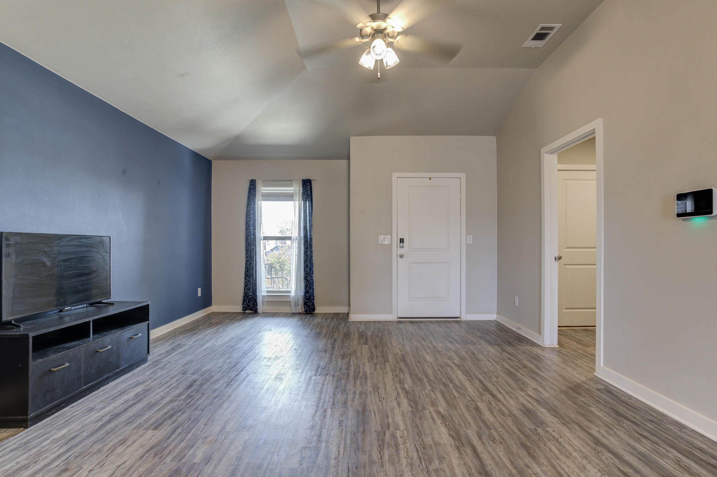 3316 Valencia Avenue Lubbock, TX 79407 - Photo 4 of 19 DSC02134_5_6_7_8