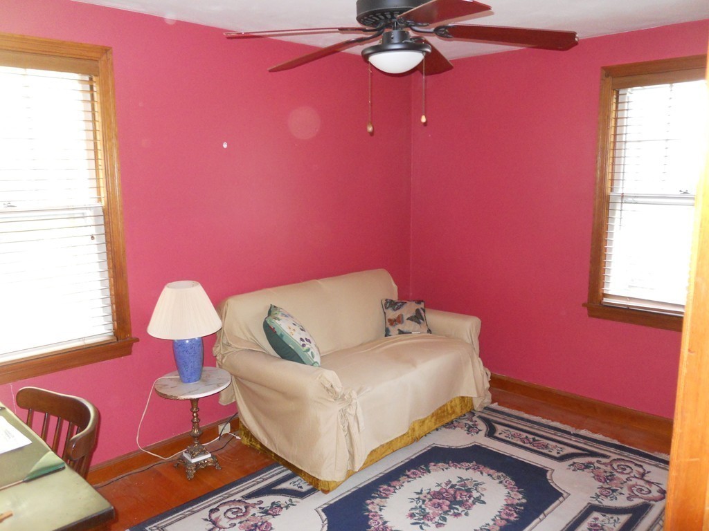 10 Morison Terrace Springfield, MA 01104 - Photo 8 of 19 Gallery Image 8