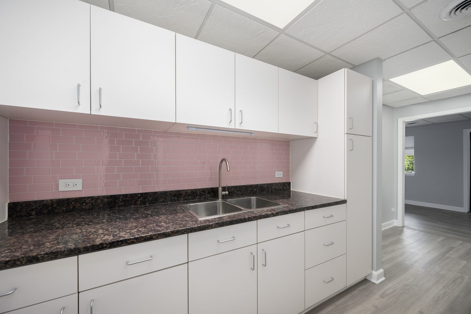 281 Waukegan Road Northfield, IL 60093 - Photo 24 of 31 Gallery Image 24