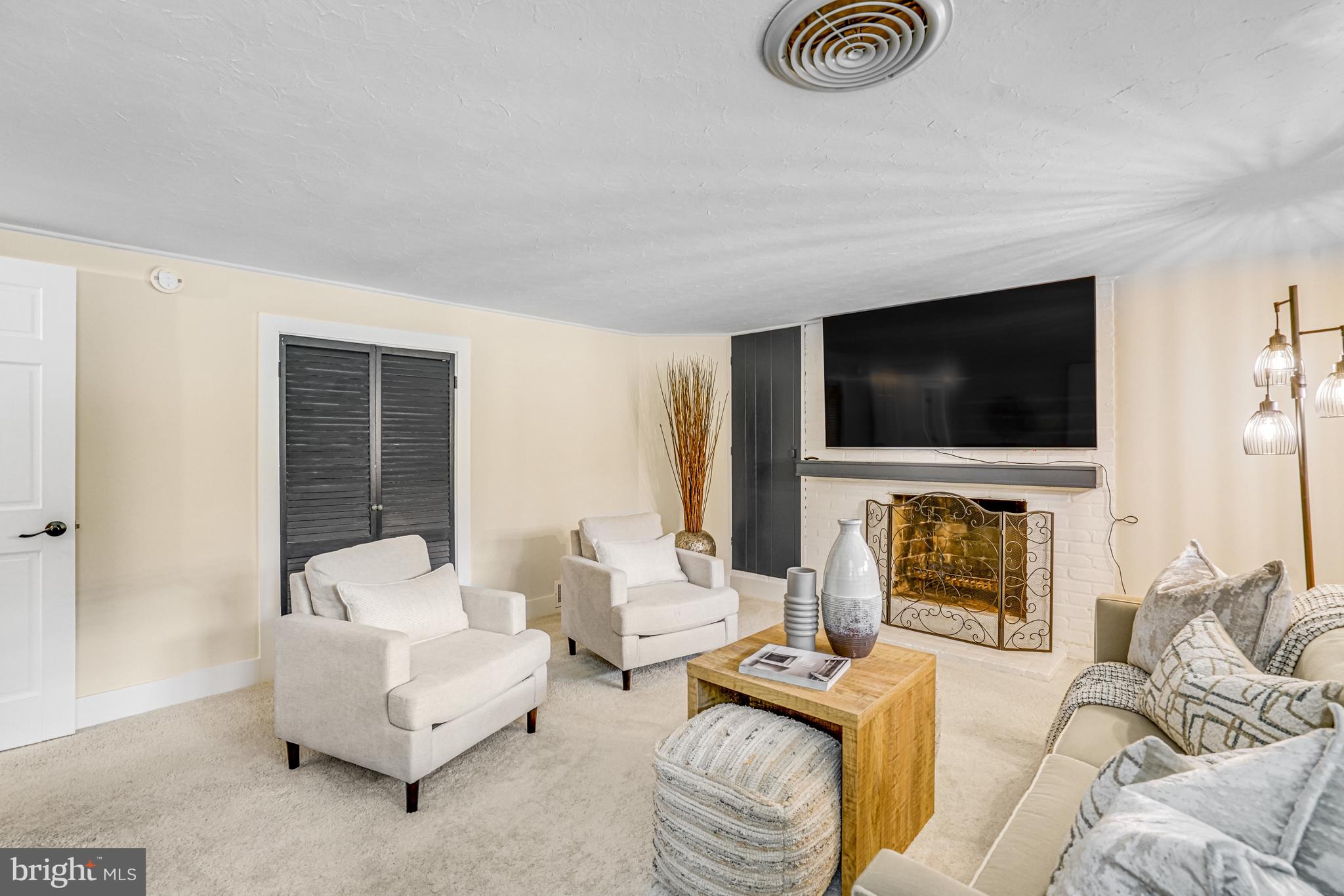 3000 Pine Spring Road Falls Church, VA 22042 - Photo 16 of 52 Gallery Image 16