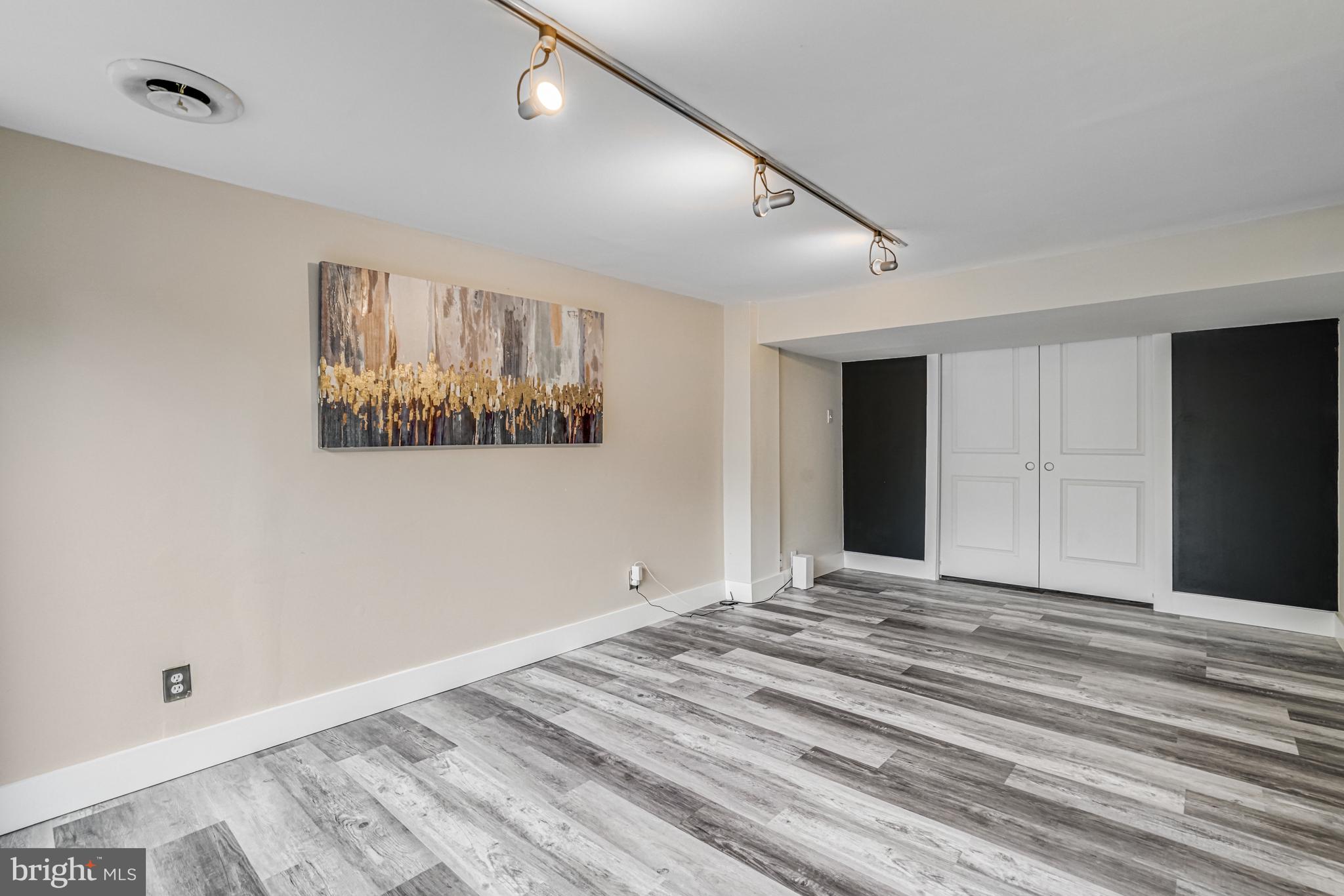 3000 Pine Spring Road Falls Church, VA 22042 - Photo 10 of 52 Gallery Image 10