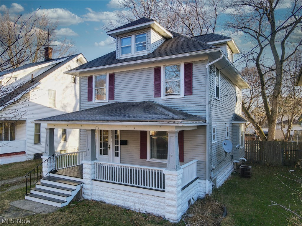 671 Thayer Street Akron, OH 44310 - Photo 1 of 35 Gallery Image 1