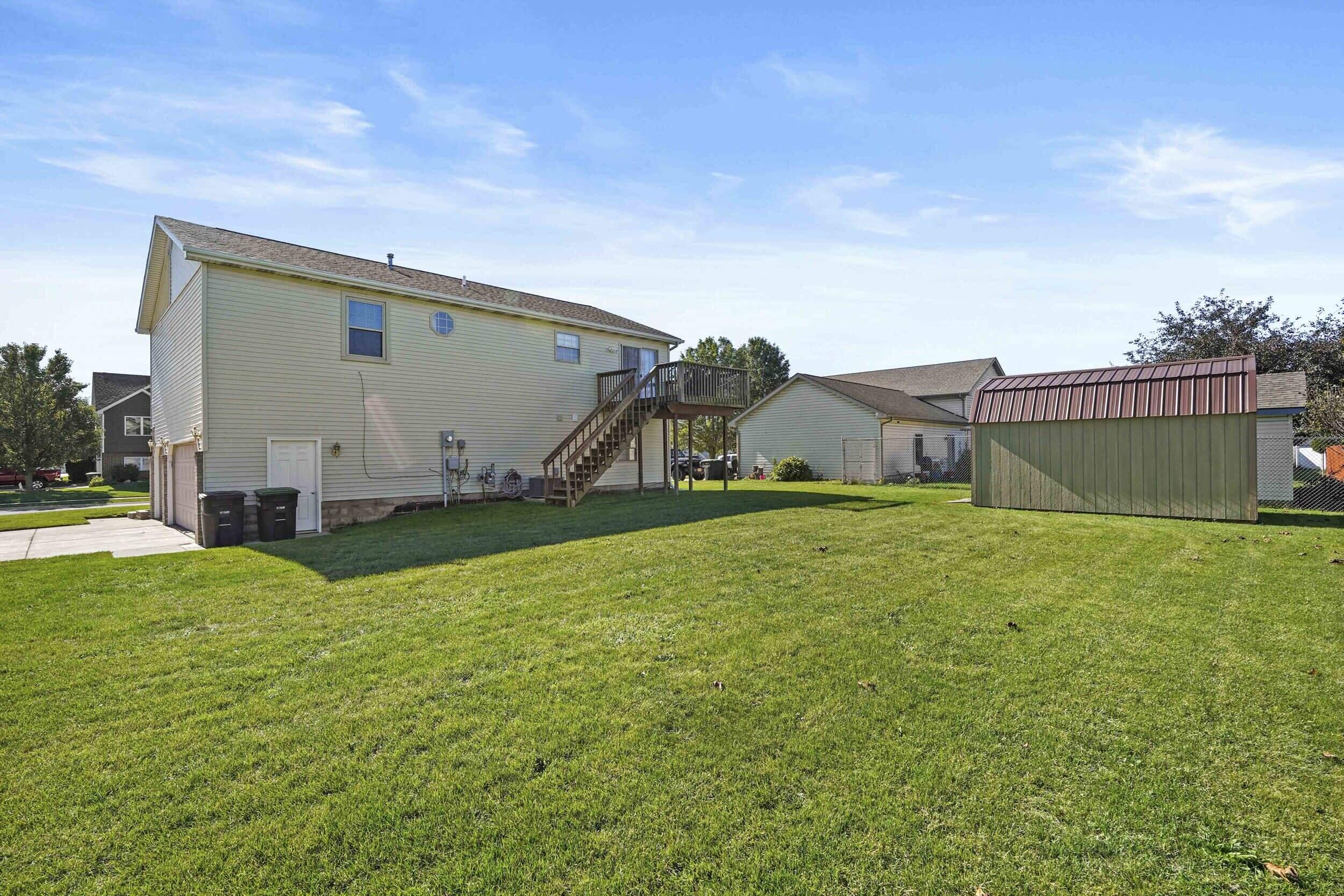 6620 Timberwood Avenue Portage, IN 46368 - Photo 3 of 24 2500x1667