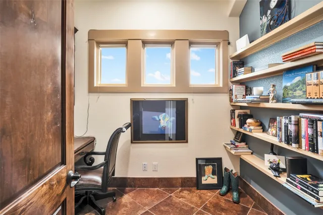 $1,190,000 | 601 Strada Luca, Florence, TX 76527