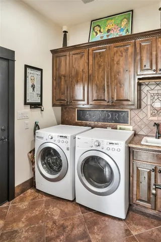 $1,190,000 | 601 Strada Luca, Florence, TX 76527