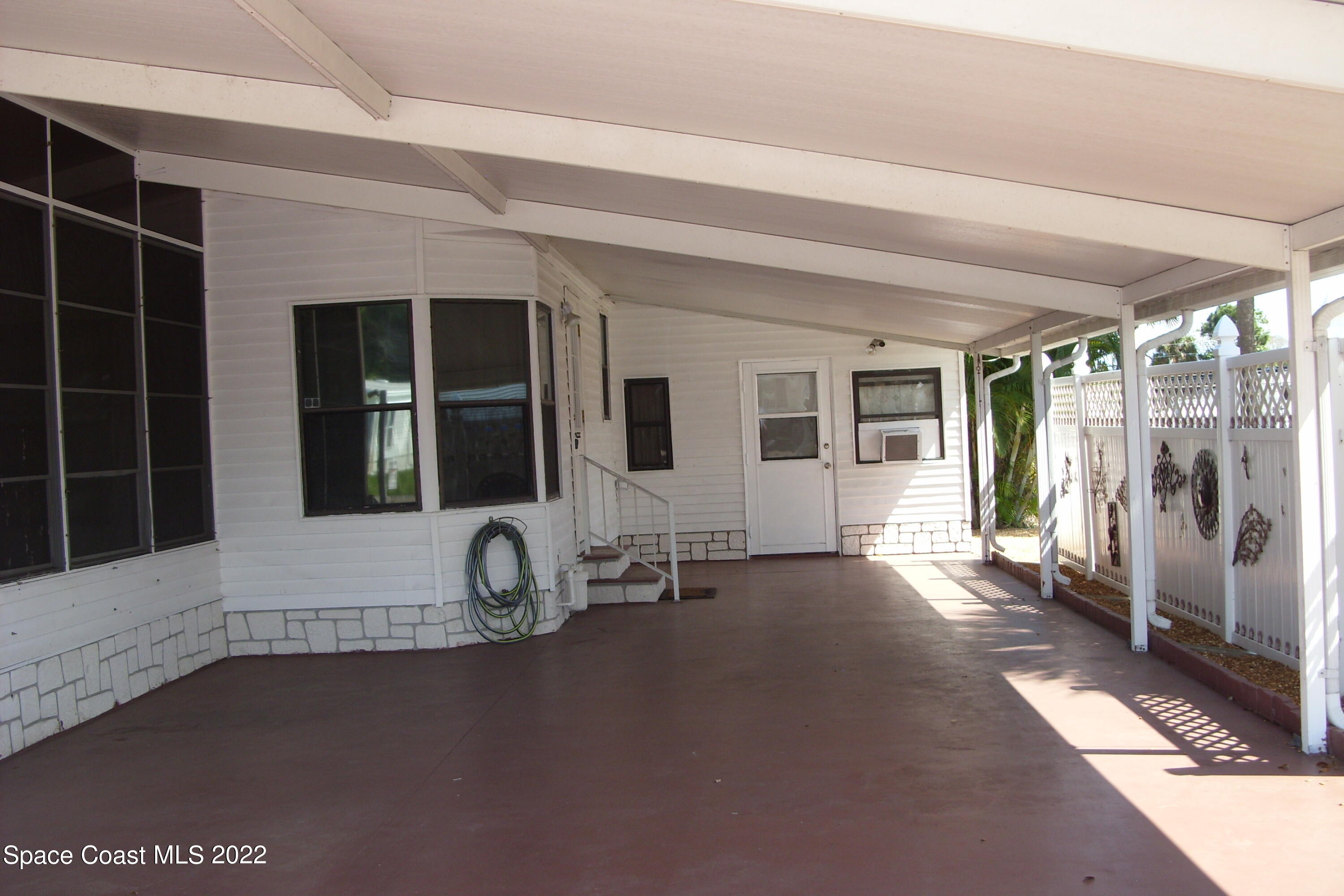 1003 Sebastian Road Barefoot Bay, FL 32976 - Photo 8 of 66 SN852715