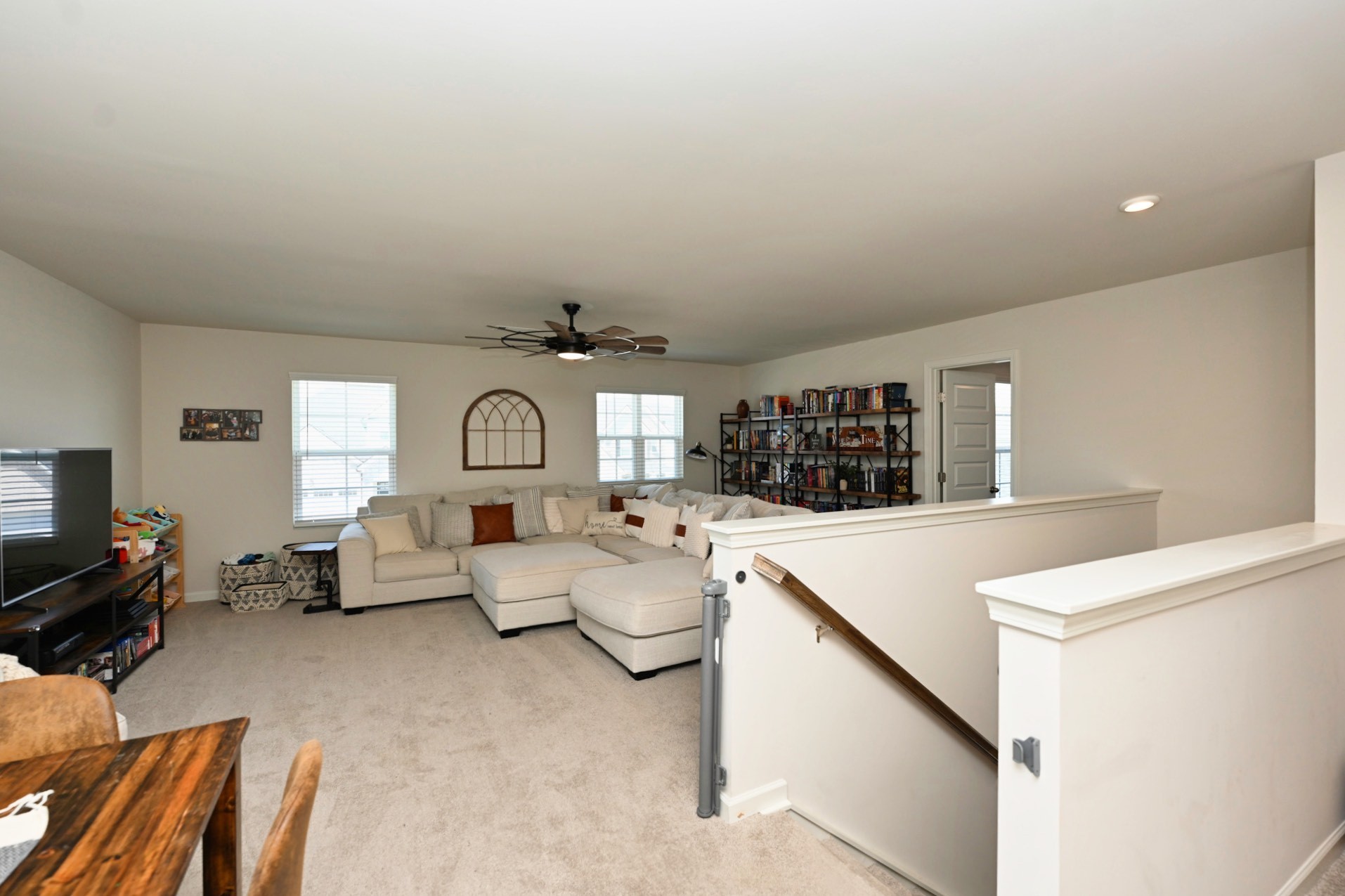 522 Red Barn Way Mount Juliet, TN 37122 - Photo 13 of 25 a living room with furniture and a flat screen tv