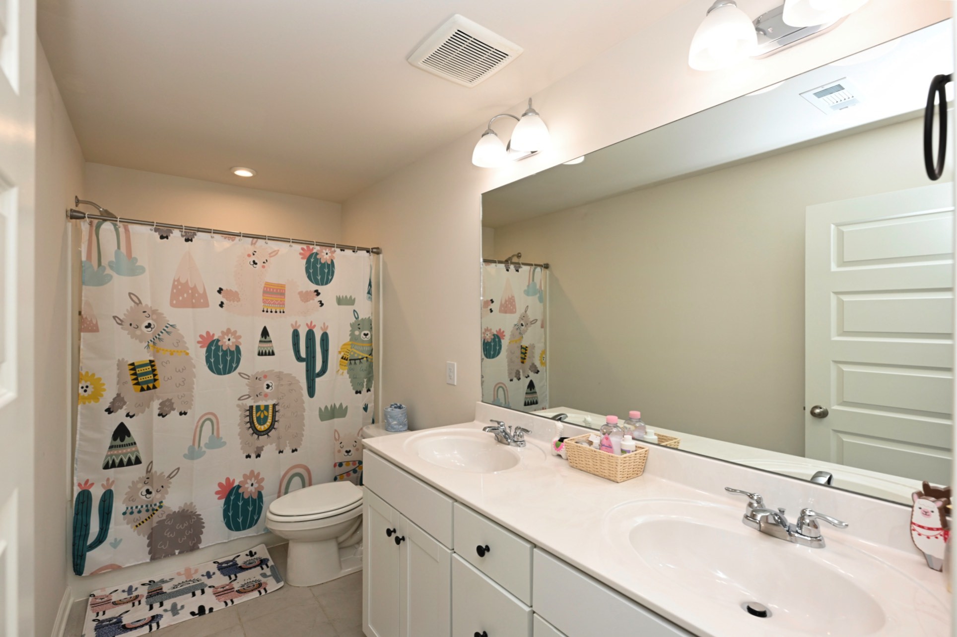 522 Red Barn Way Mount Juliet, TN 37122 - Photo 19 of 25 a bathroom with a sink toilet and shower