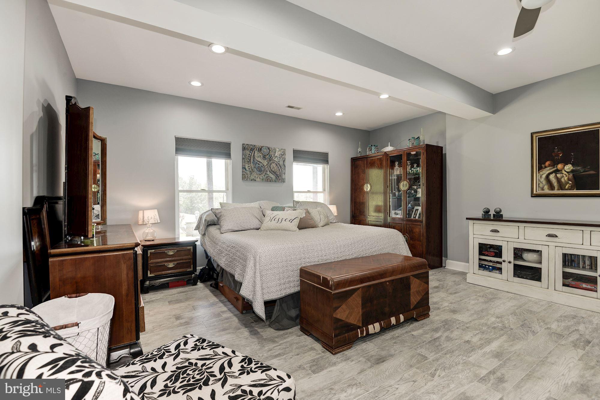 20634 St Louis Road Purcellville, VA 20132 - Photo 34 of 56 Master bedroom in lower level