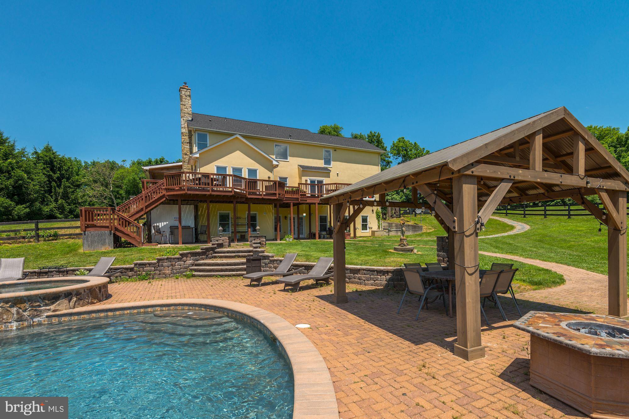 20634 St Louis Road Purcellville, VA 20132 - Photo 36 of 56 Fire pit