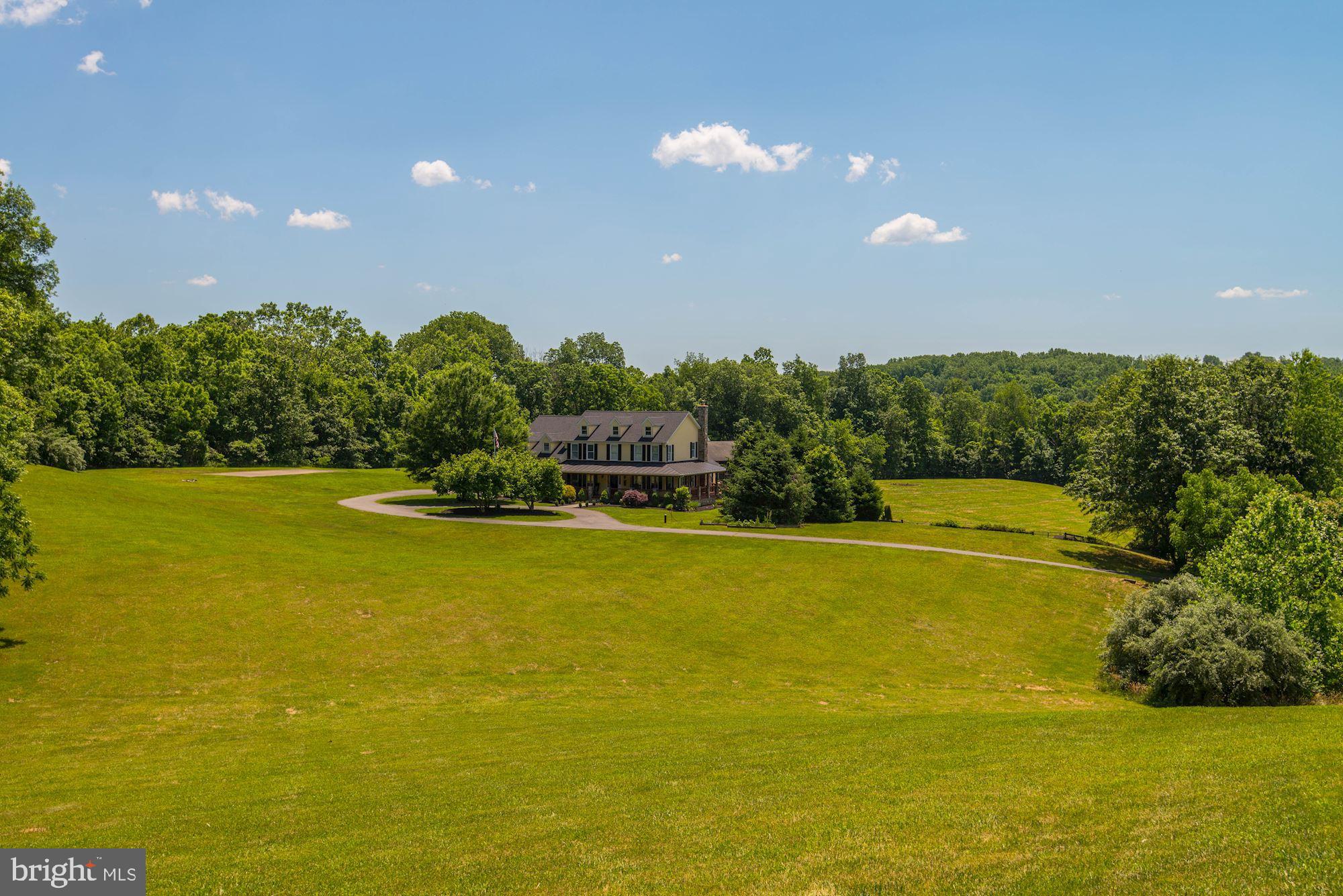 20634 St Louis Road Purcellville, VA 20132 - Photo 4 of 56 Approach to home along sweeping drive