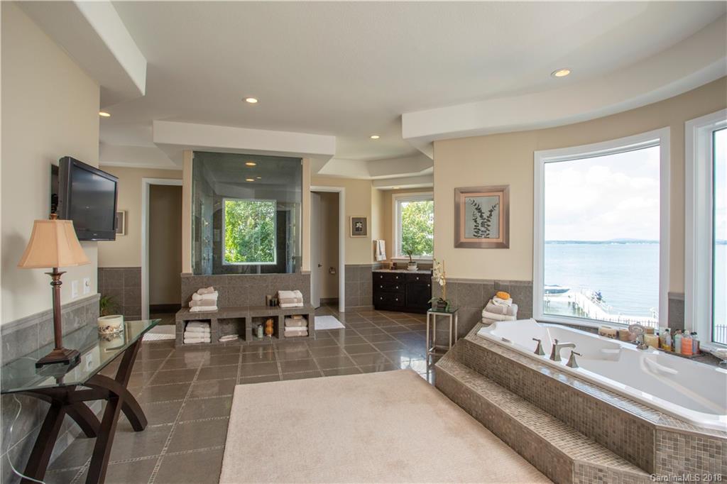 19125 Peninsula Point Drive Cornelius, NC 28031 - Photo 13 of 31