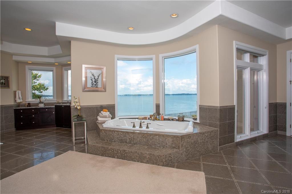 19125 Peninsula Point Drive Cornelius, NC 28031 - Photo 29 of 31