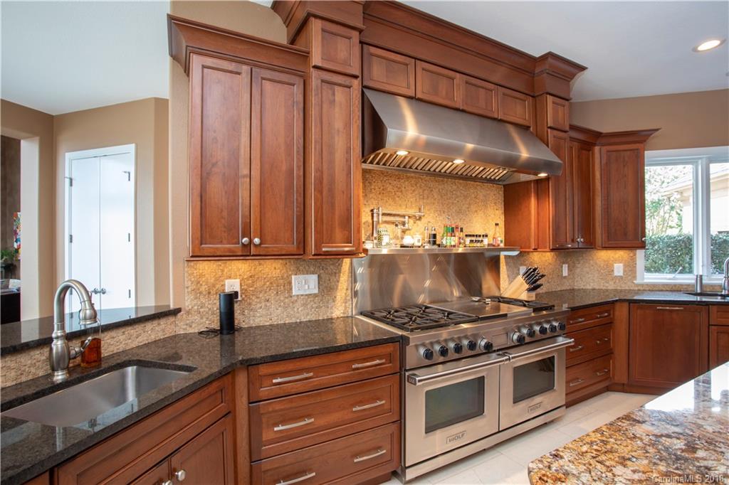 19125 Peninsula Point Drive Cornelius, NC 28031 - Photo 6 of 31