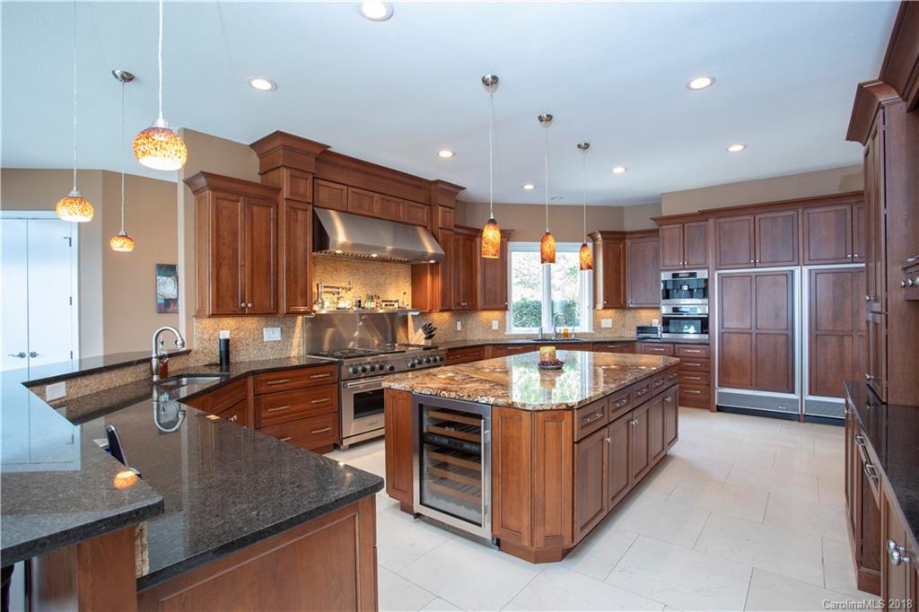 19125 Peninsula Point Drive Cornelius, NC 28031 - Photo 7 of 31