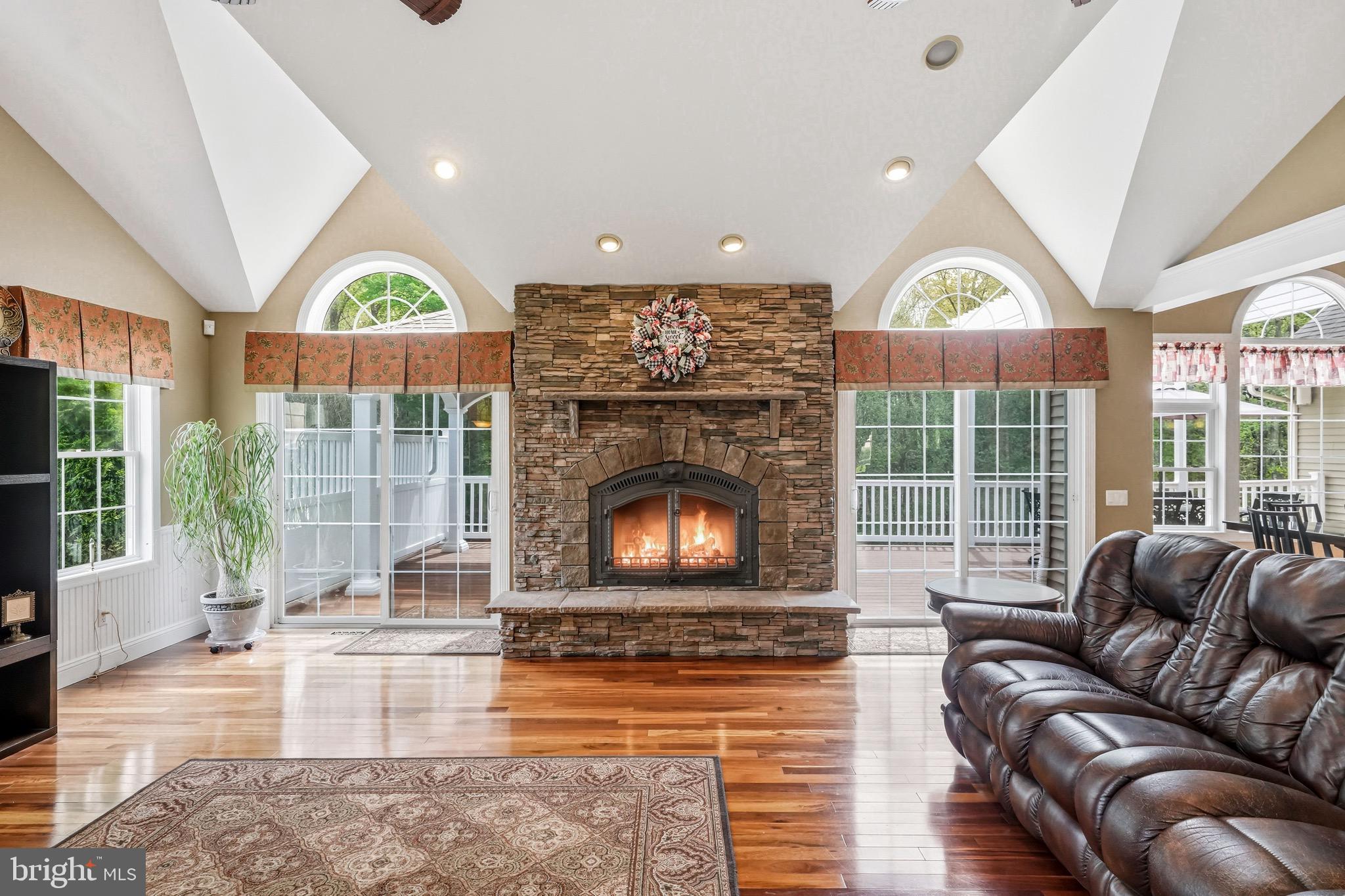 8 Cliff Court Sewell, NJ 08080 - Photo 29 of 85