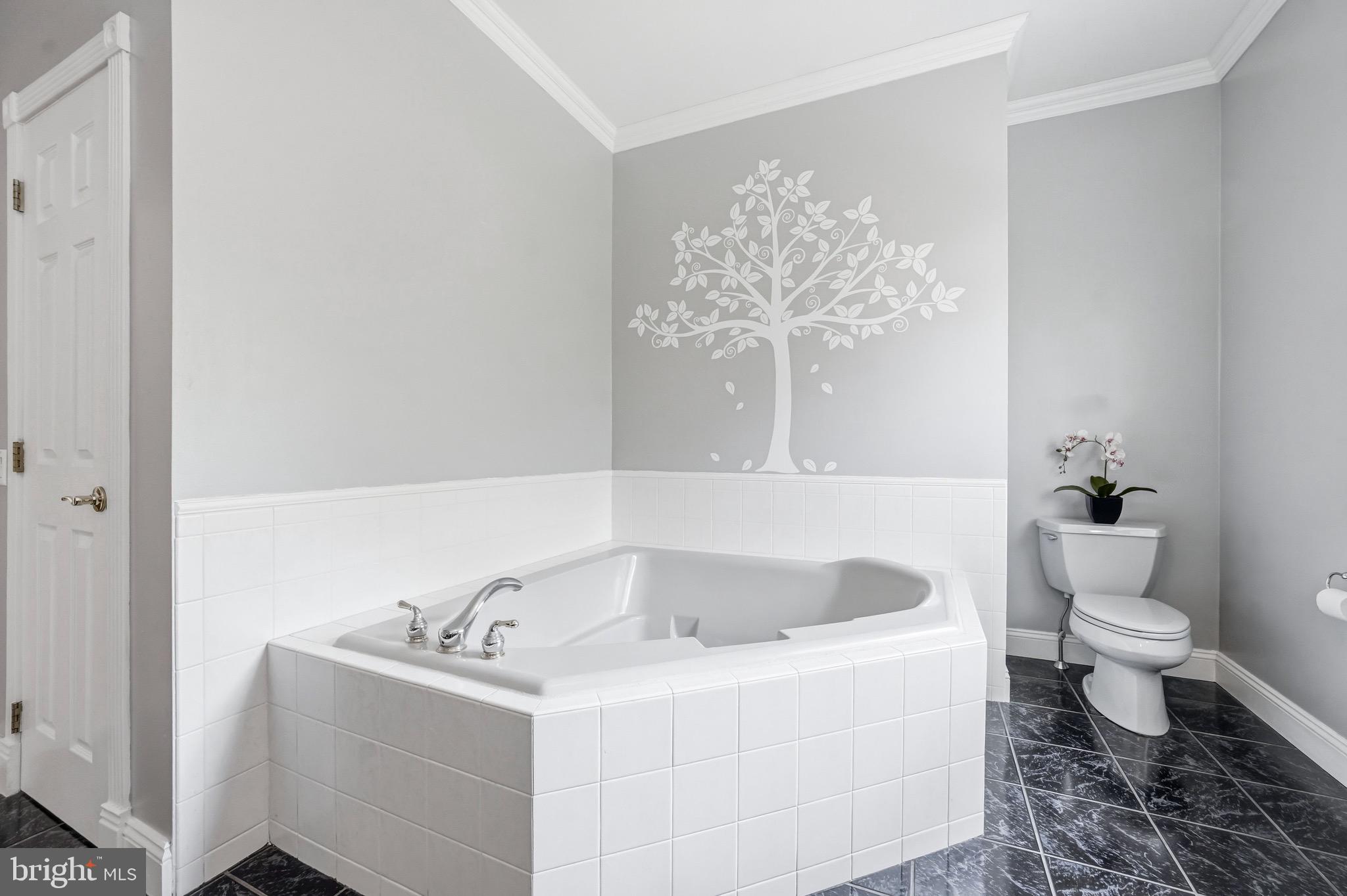 8 Cliff Court Sewell, NJ 08080 - Photo 47 of 85