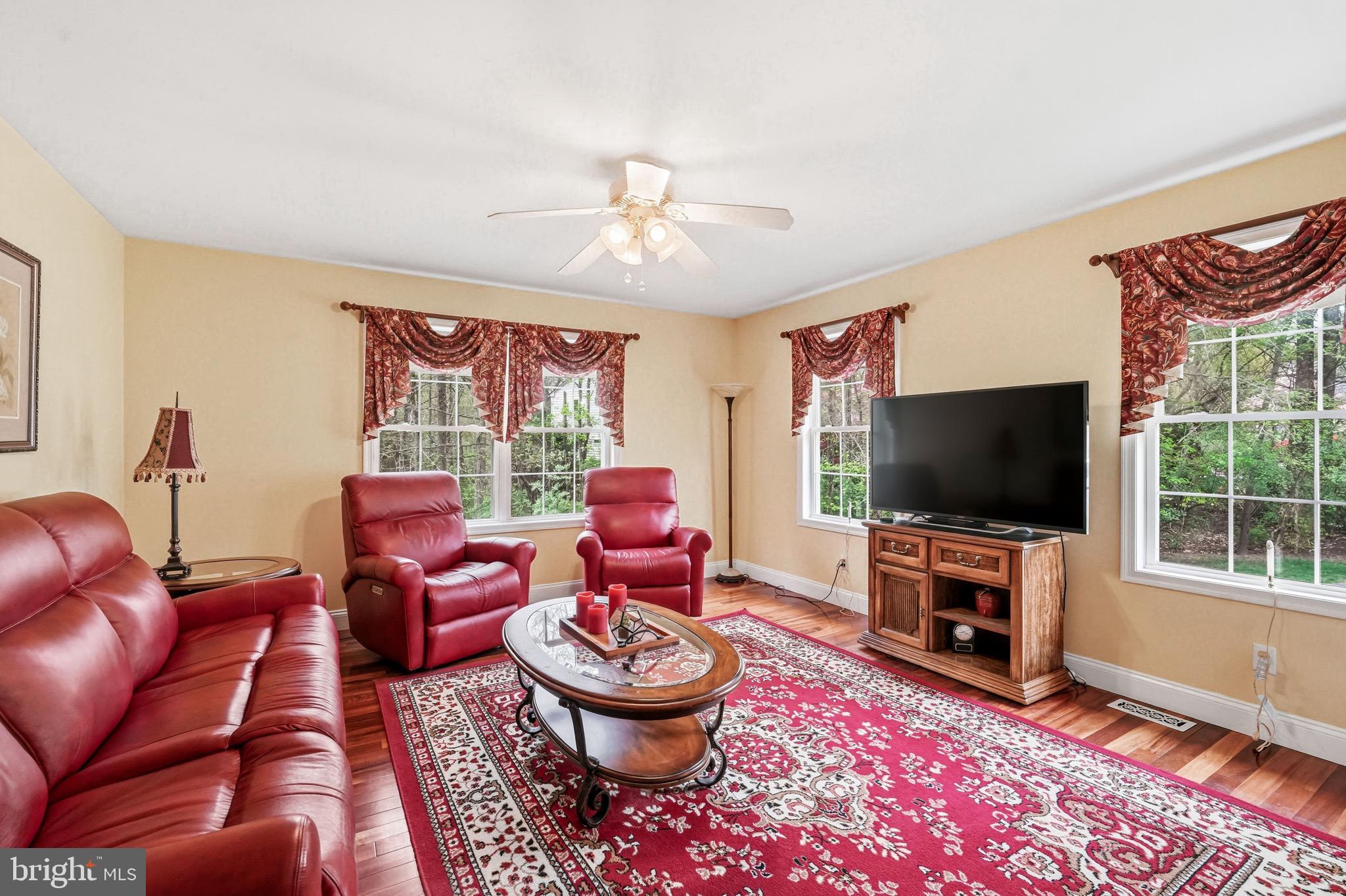 8 Cliff Court Sewell, NJ 08080 - Photo 53 of 85 3rd Bedroom
