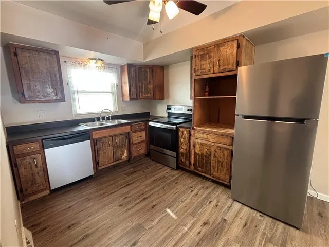 $700 | 1520 12th Avenue, Beaver Falls, PA 15010