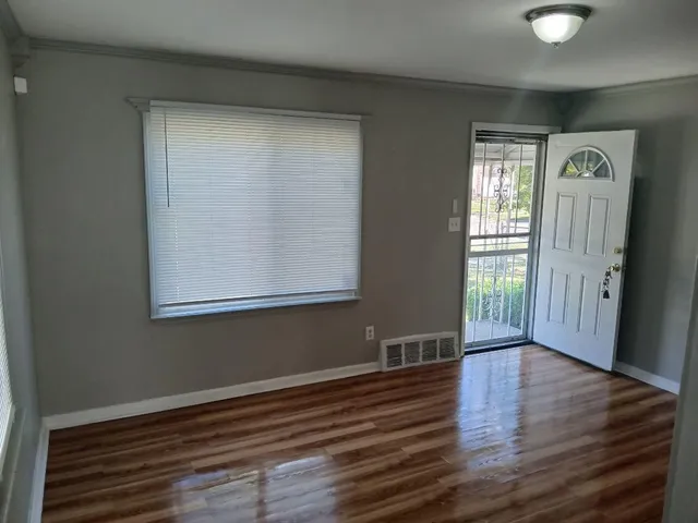 $1,025 | 19654 McCormick Street, Detroit, MI 48224