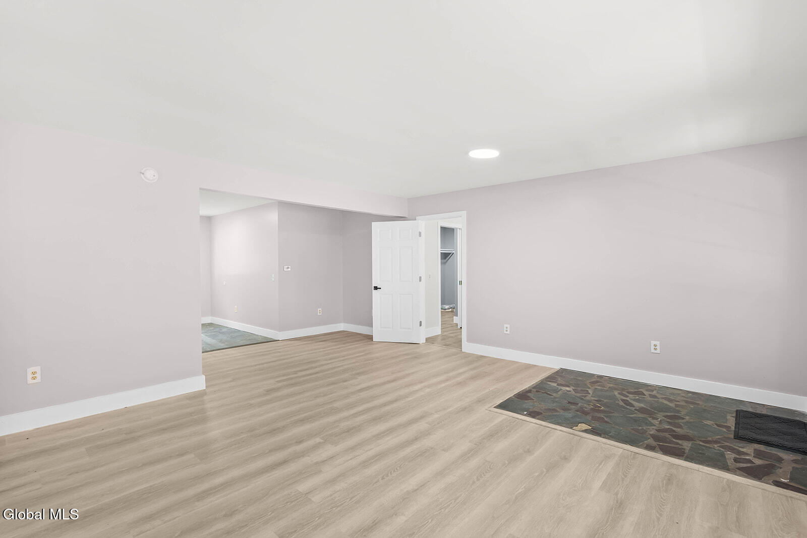 1140 Vly Summit Road Cambridge, NY 12816 - Photo 11 of 47 Great Room