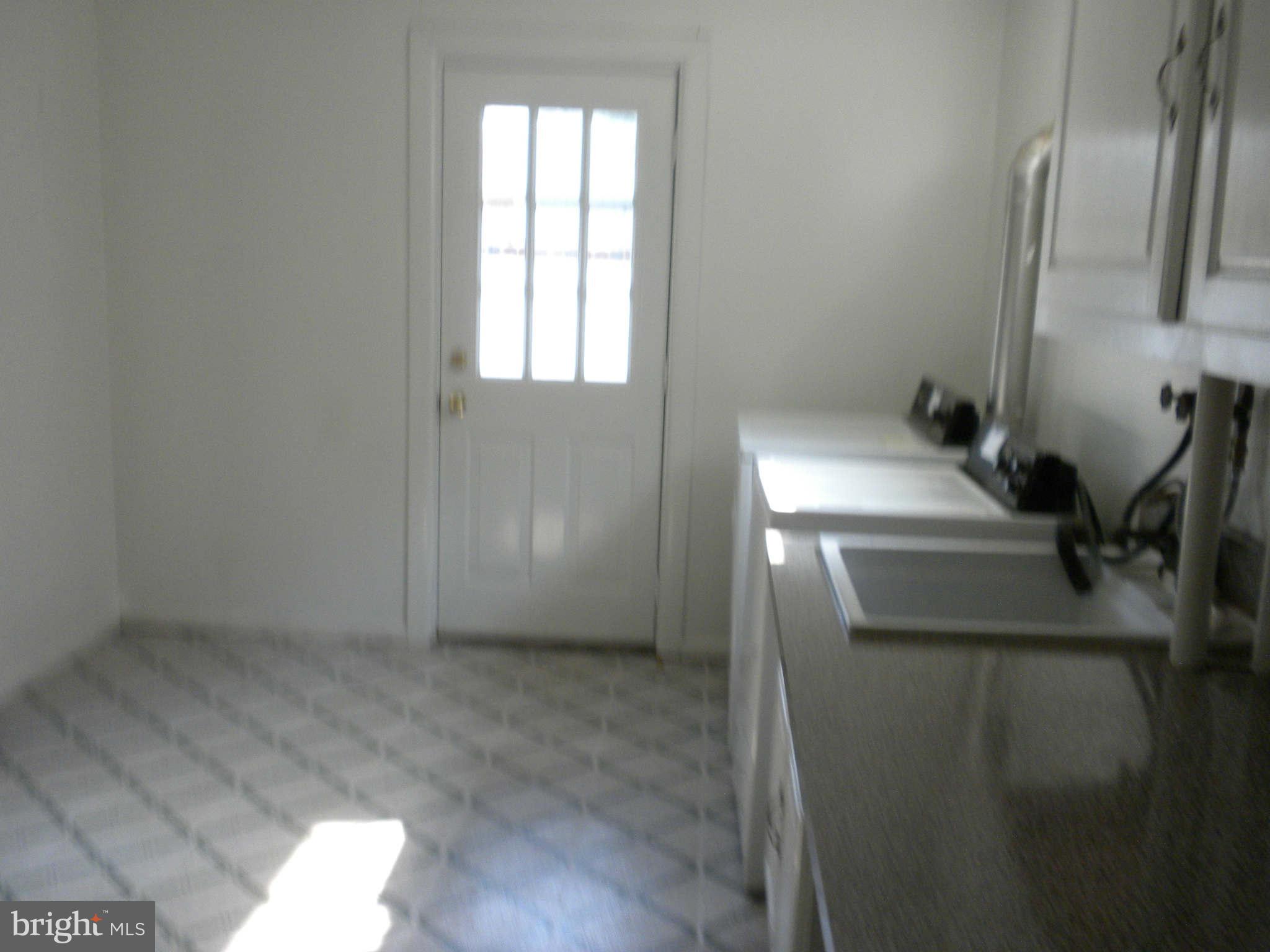 13317 Dauphine Street Silver Spring, MD 20906 - Photo 14 of 15 Interior (General)