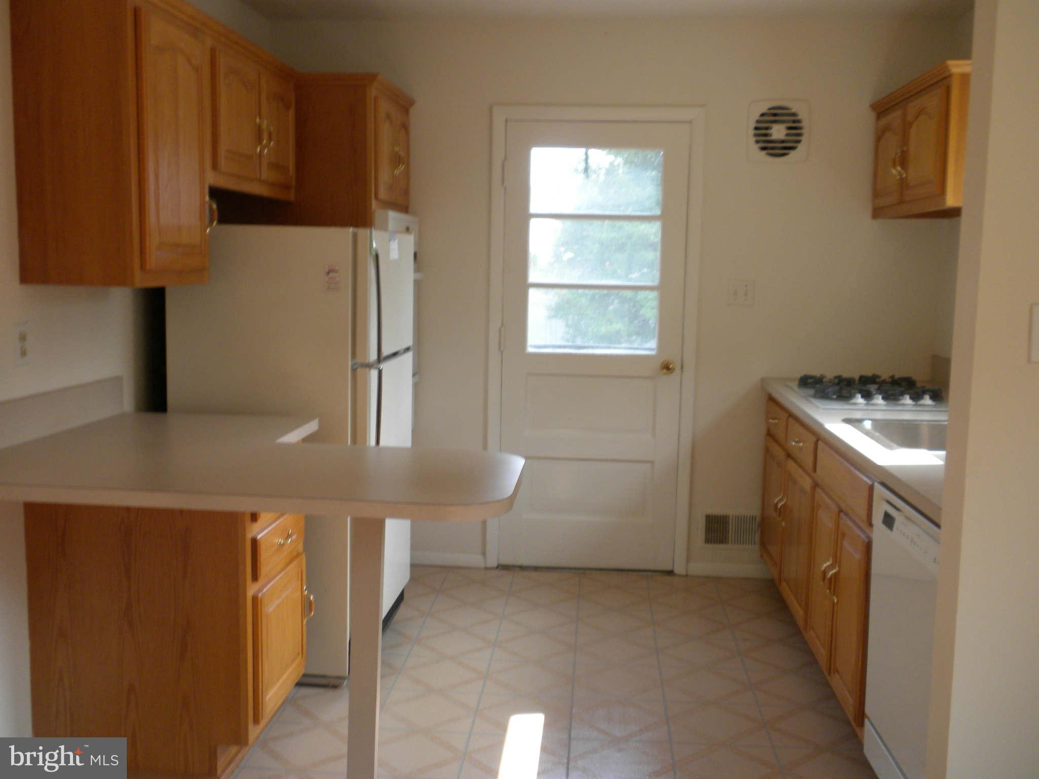 13317 Dauphine Street Silver Spring, MD 20906 - Photo 3 of 15 Kitchen
