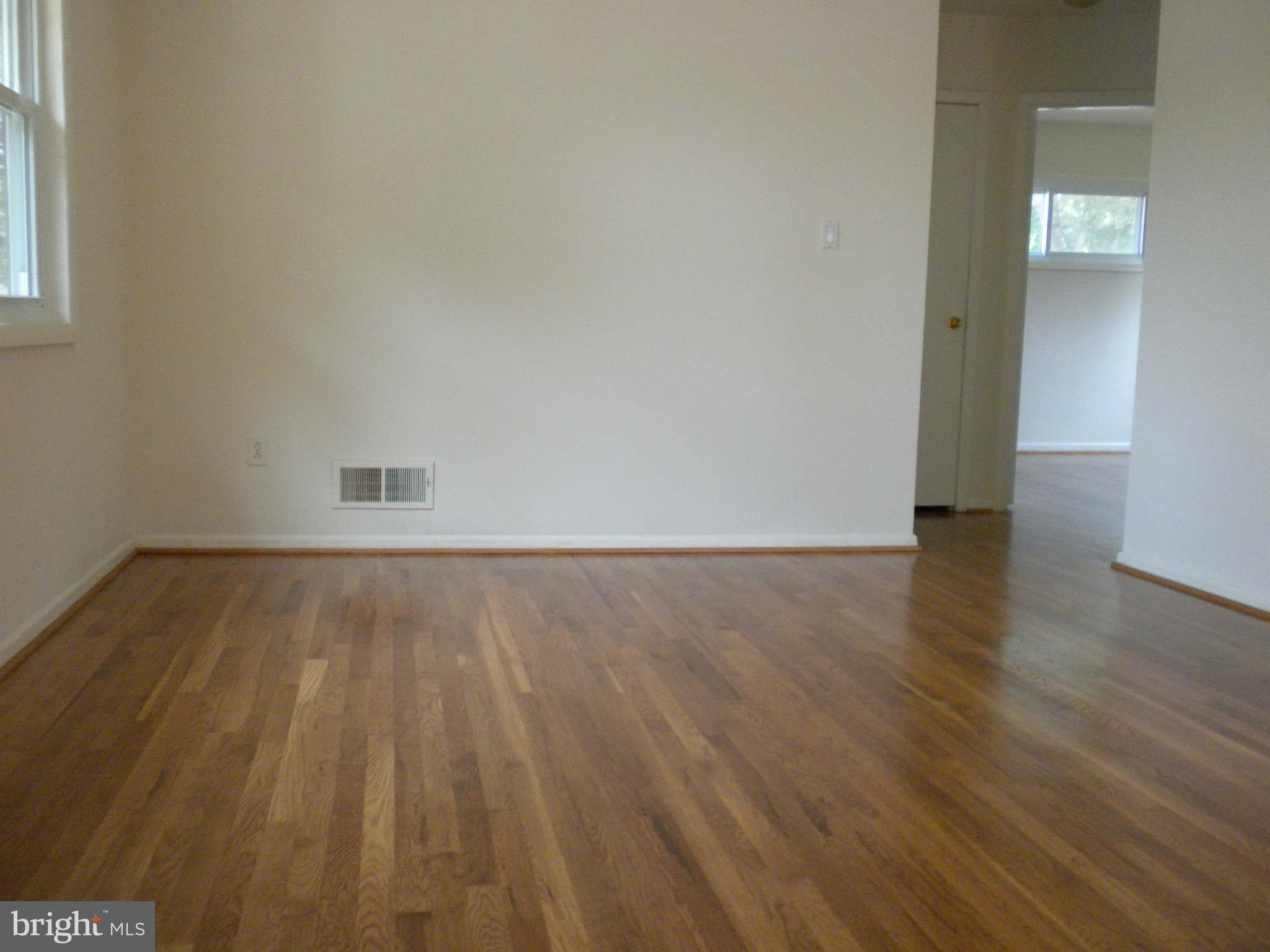 13317 Dauphine Street Silver Spring, MD 20906 - Photo 6 of 15 Living Room
