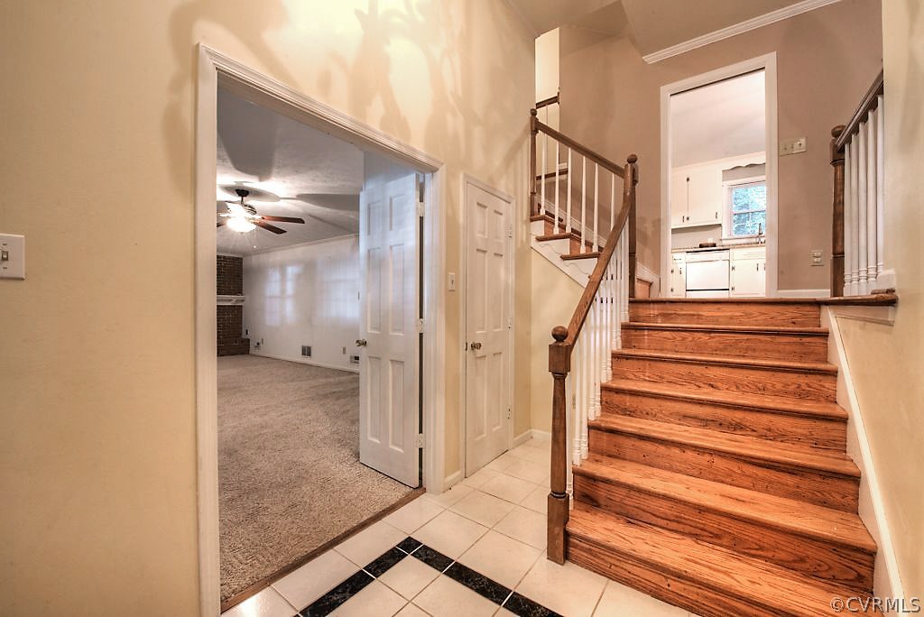 3321 Ellsworth Road Richmond, VA 23235 - Photo 22 of 34 a view of an entryway