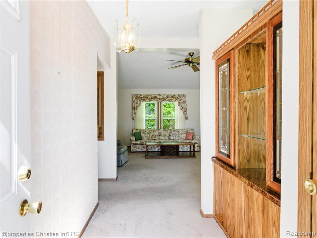 3333 Ravenswood Road, Unit 81 Marysville, MI 48040 - Photo 4 of 30