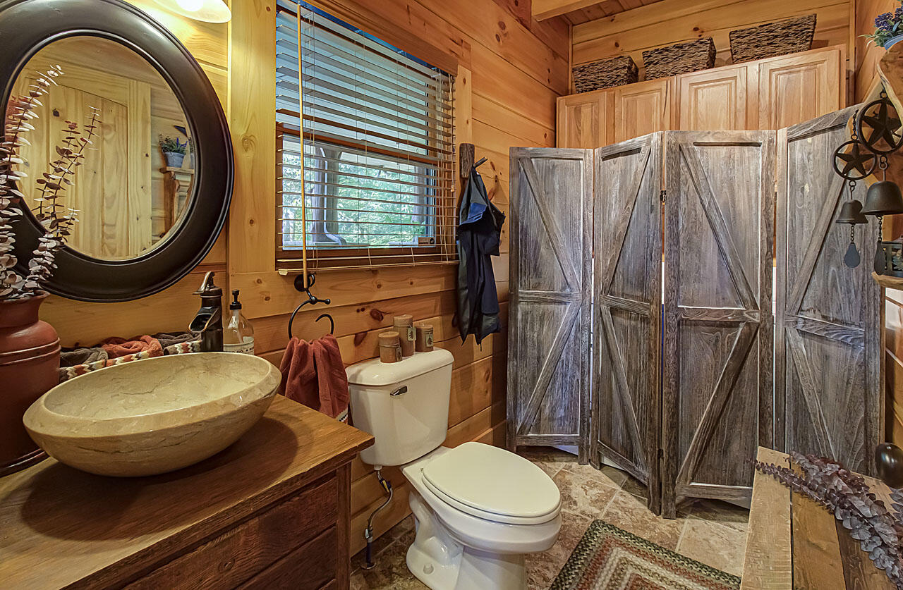 1451 Baker Road Sevierville, TN 37876 - Photo 20 of 40 IMG_8861LR