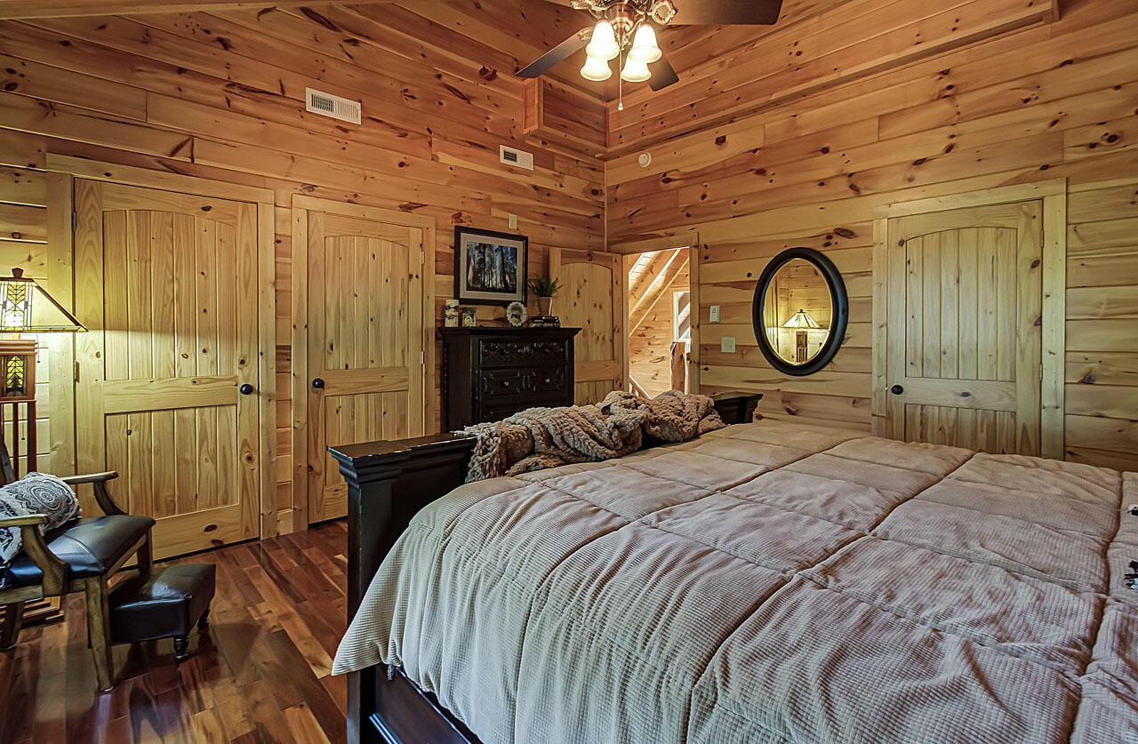 1451 Baker Road Sevierville, TN 37876 - Photo 25 of 40 IMG_8924LR