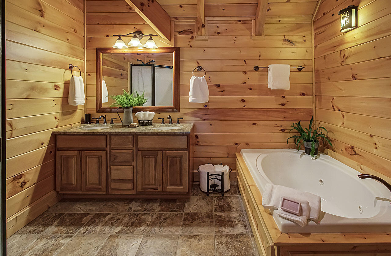 1451 Baker Road Sevierville, TN 37876 - Photo 26 of 40 IMG_8927LR