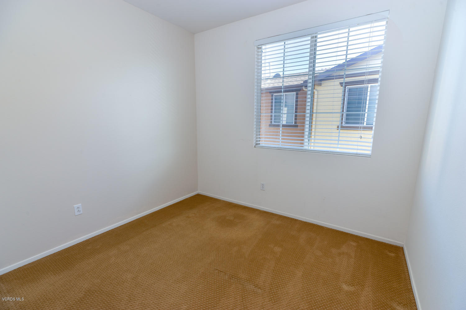 3317 North Ventura Road Oxnard, CA 93036 - Photo 8 of 13 3317 N Ventura Rd Riverpark CA-large-008
