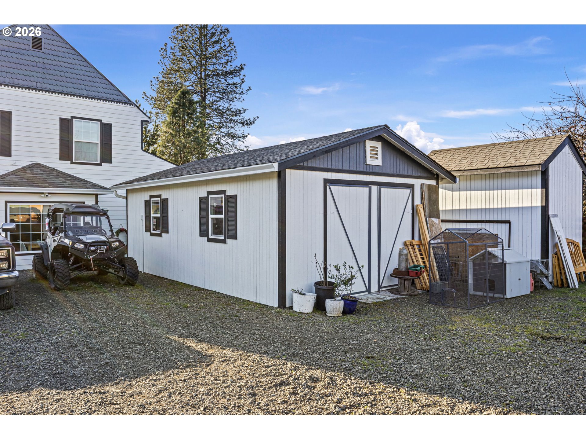777 Oak Street Oakland, OR 97462 - Photo 40 of 45 a view of a house with backyard
