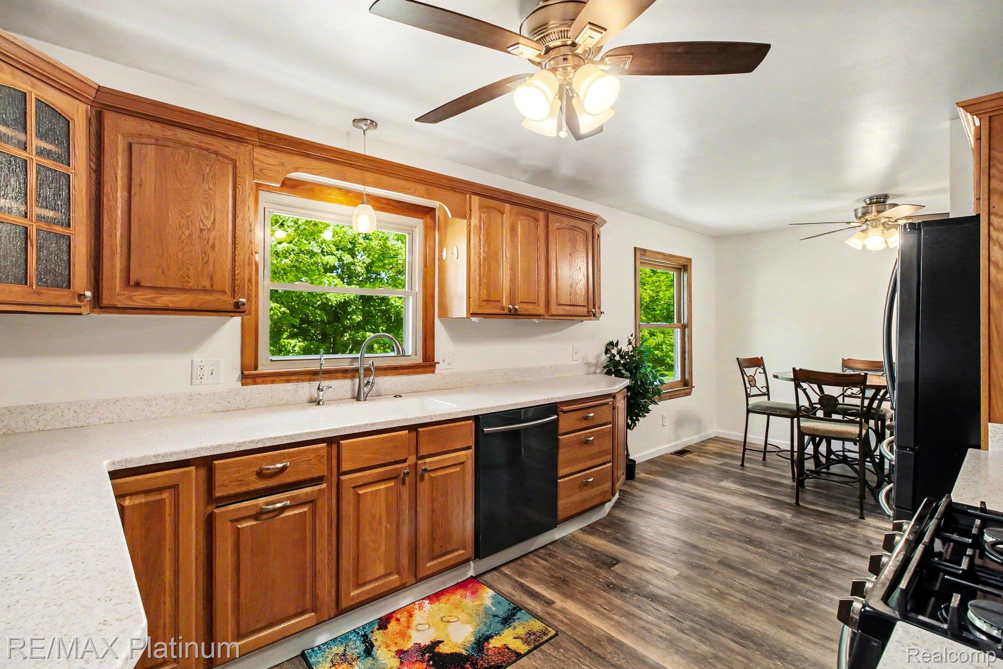 2647 Curdy Road Howell, MI 48855 - Photo 8 of 34 Kitchen