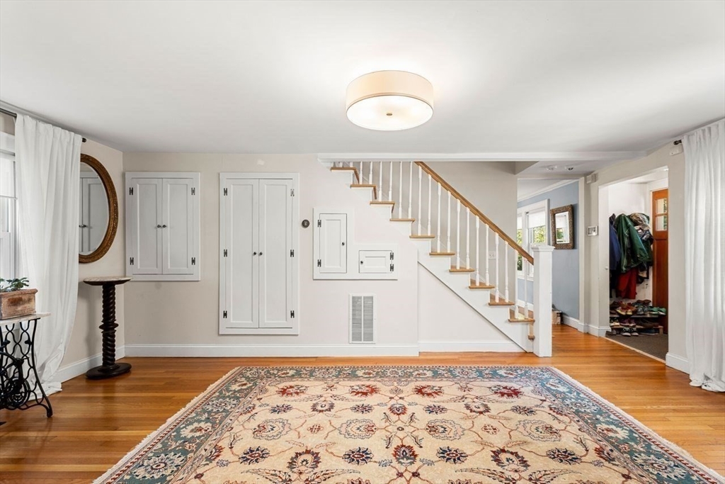 139 Jersey Street Marblehead, MA 01945 - Photo 13 of 42