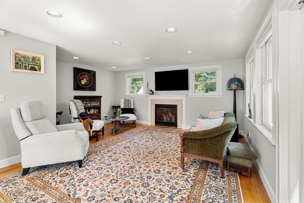 139 Jersey Street Marblehead, MA 01945 - Photo 25 of 42