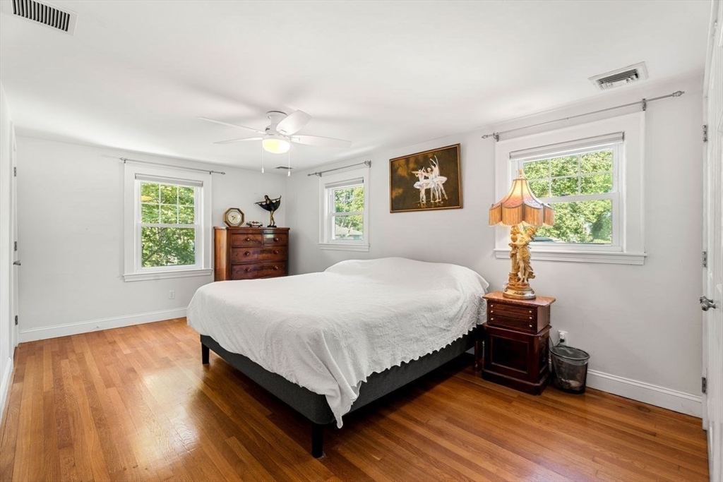 139 Jersey Street Marblehead, MA 01945 - Photo 27 of 42 a bedroom with a bed and a window