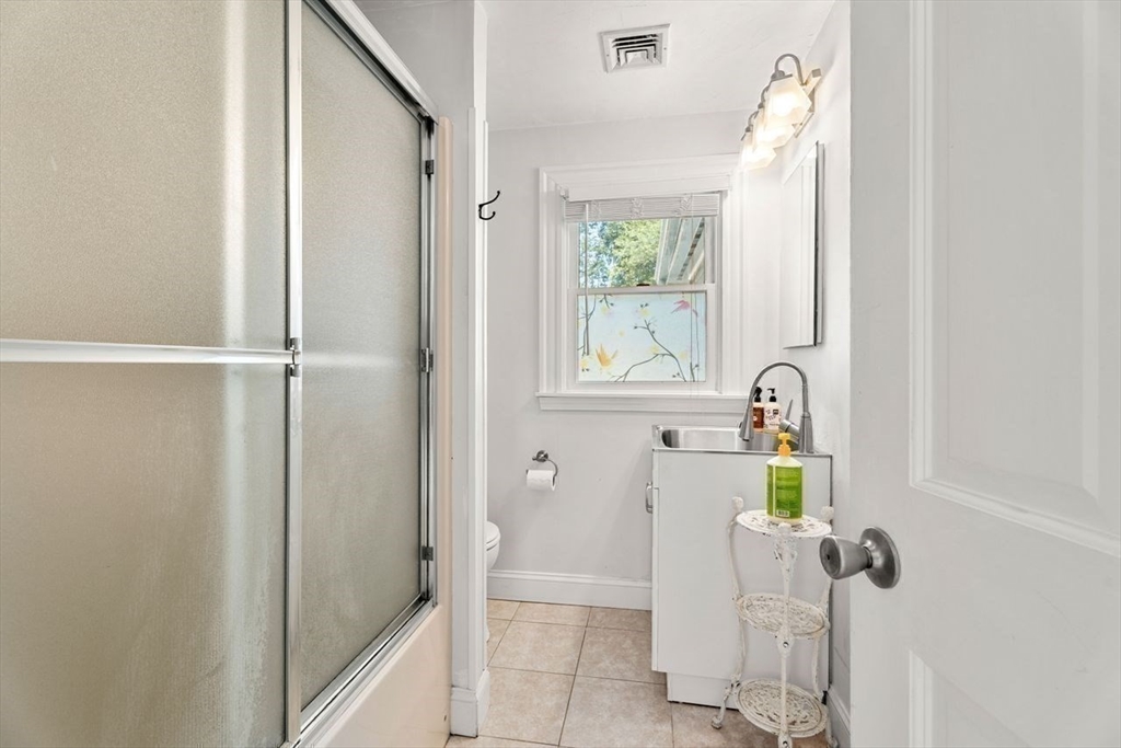 139 Jersey Street Marblehead, MA 01945 - Photo 30 of 42 a bathroom with a shower