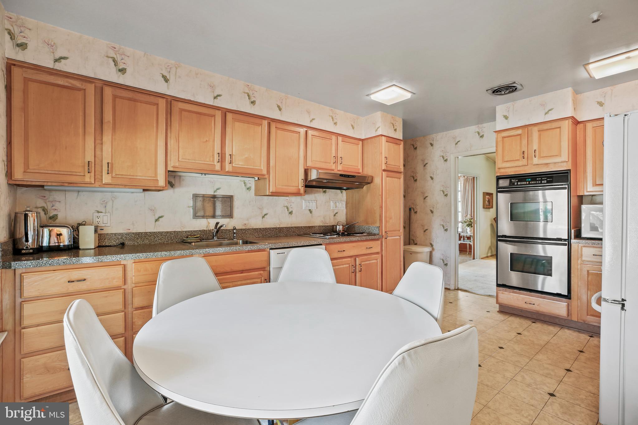 1776 Sycamore Street Northwest Washington, DC 20012 - Photo 17 of 46