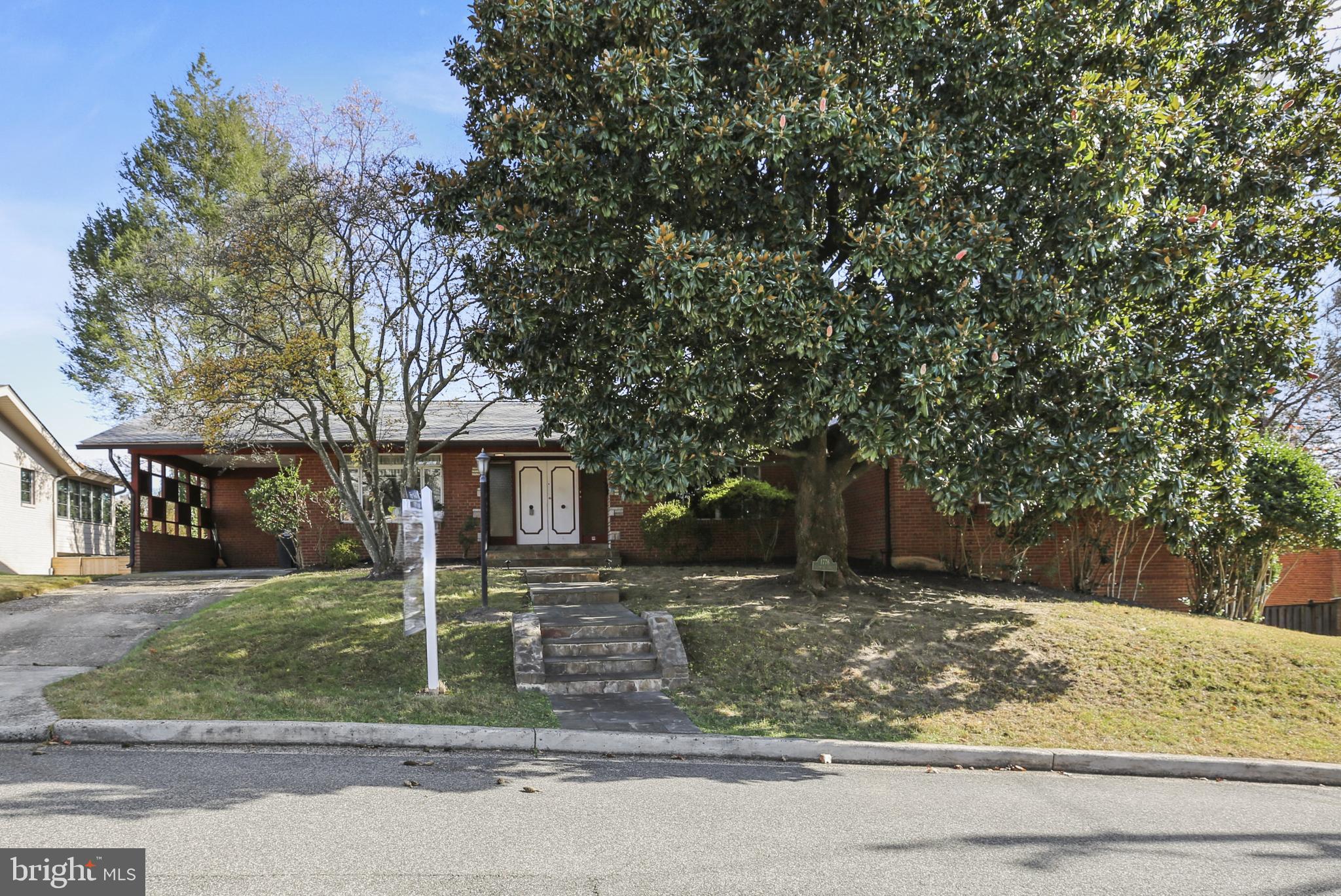 1776 Sycamore Street Northwest Washington, DC 20012 - Photo 2 of 46